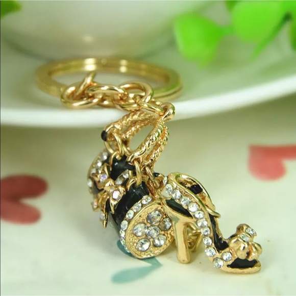 Crystal Rhinestone KeyRing - Picture 3 of 7